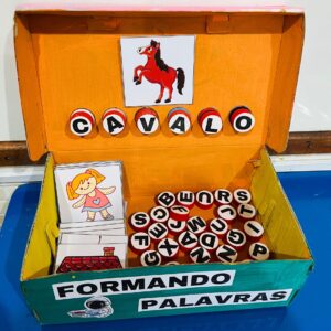 Formando Palavras na Caixa